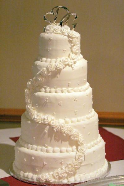 Elegant 5 layer wedding cake